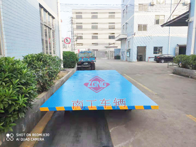 無(wú)動(dòng)力牽引工具拖掛車5噸平板拖車3I.jpg