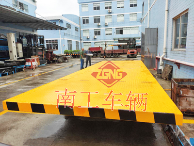 20噸重型全掛平板拖車(chē)1I.jpg
