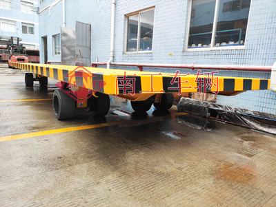 20噸重型全掛平板拖車(chē)4I.jpg