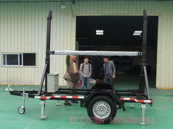 簡易流動(dòng)廣告宣傳車3.jpg